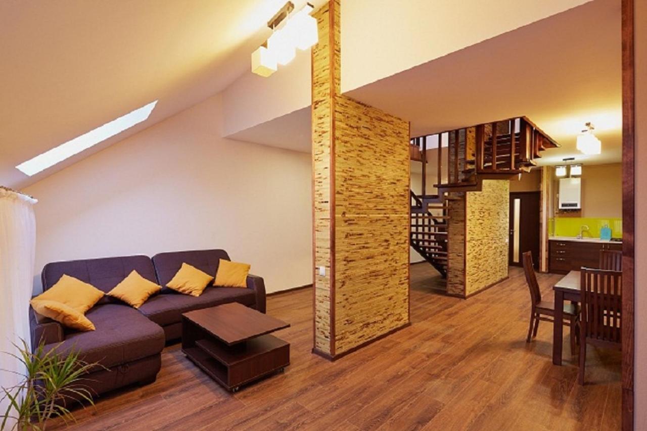 Apartment On Lychakivska Leopoli Esterno foto